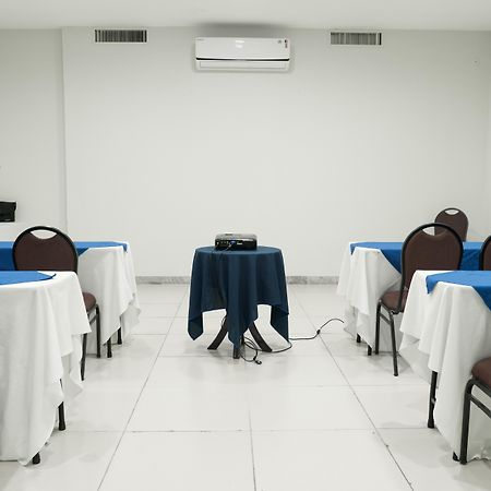 Blue Tree Towers Sao Luis Hotel Luaran gambar Meeting room