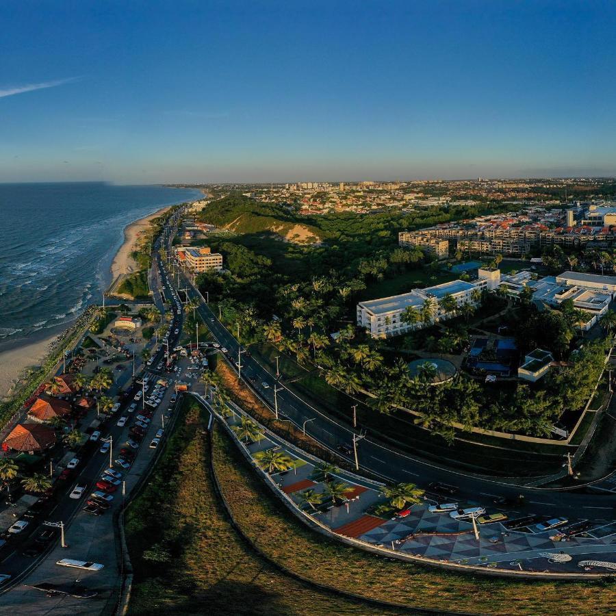 Blue Tree Towers Sao Luis Hotel Luaran gambar Aerial view of the Pacific Coast Highway in Malibu