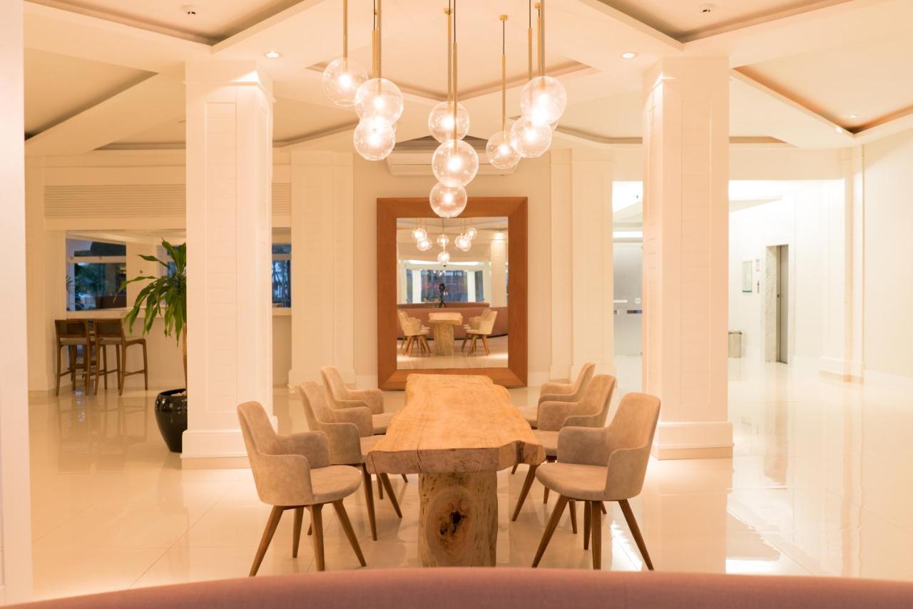 Blue Tree Towers Sao Luis Hotel Luaran gambar The interior of the hotel